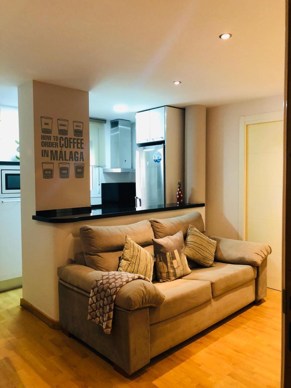 Apartamento Malagueta Малага Екстериор снимка
